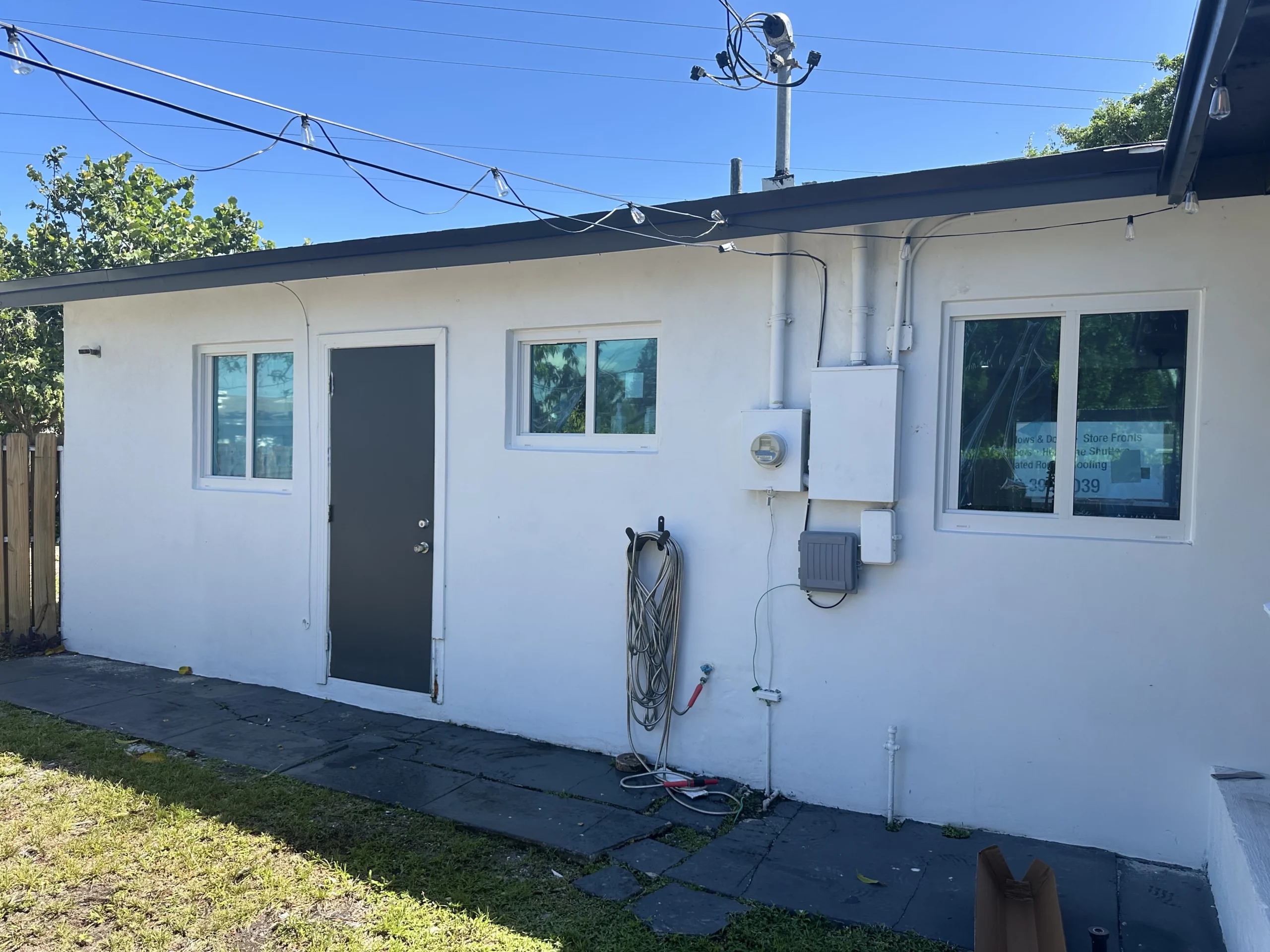 Horizontal Sliding Impact Windows in Hollywood